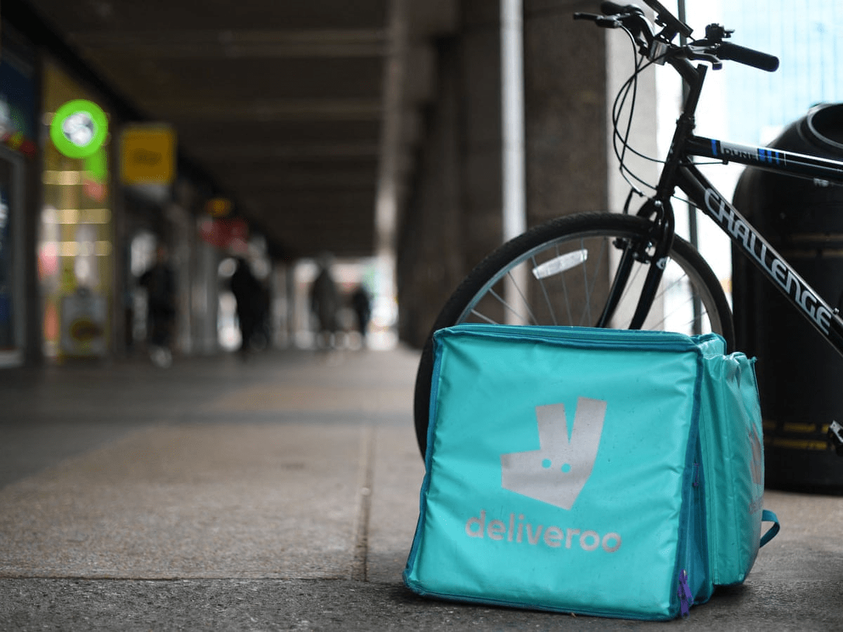Deliveroo-shares-decrease-as-it-gives-cautious-guidance-in-the-first-update-since-IPO-flop