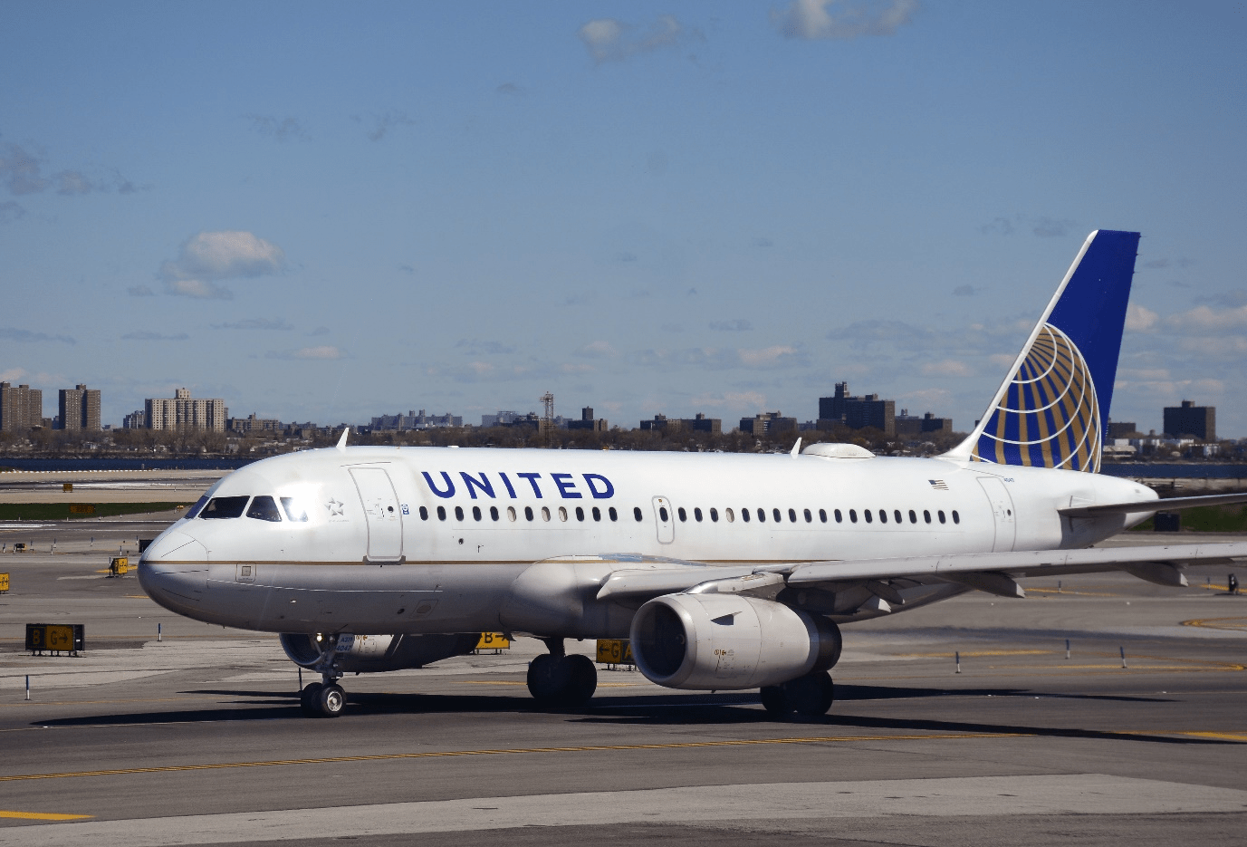 United-Airlines-to-begin-flight-school,-plans-to-increase-diversity