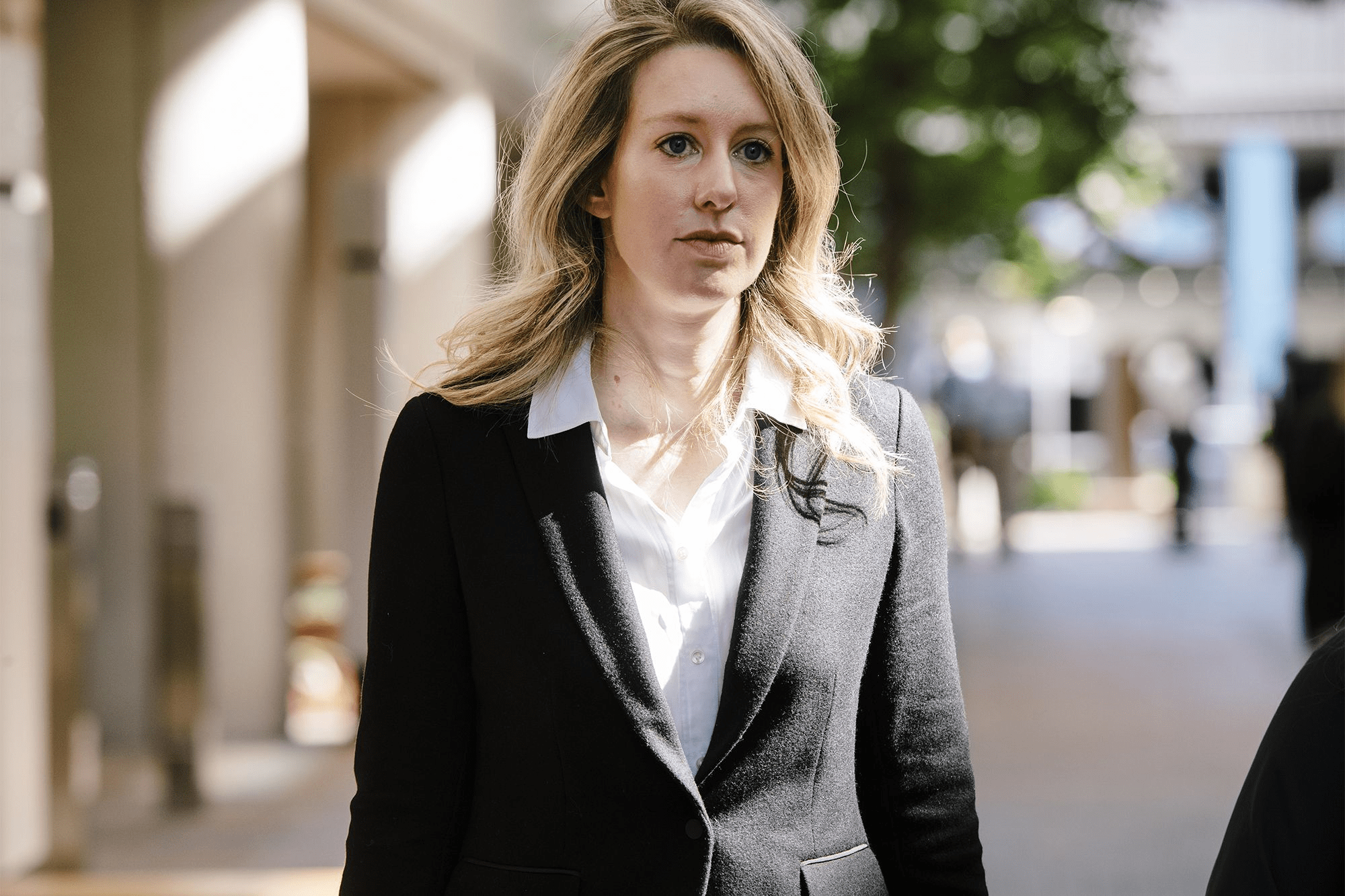 Elizabeth-Holmes-back-in-court-for-the-first-time-in-15-months