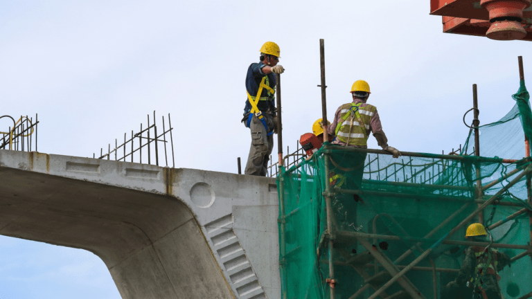 China's GDP increases and misses expectations in the next quarter