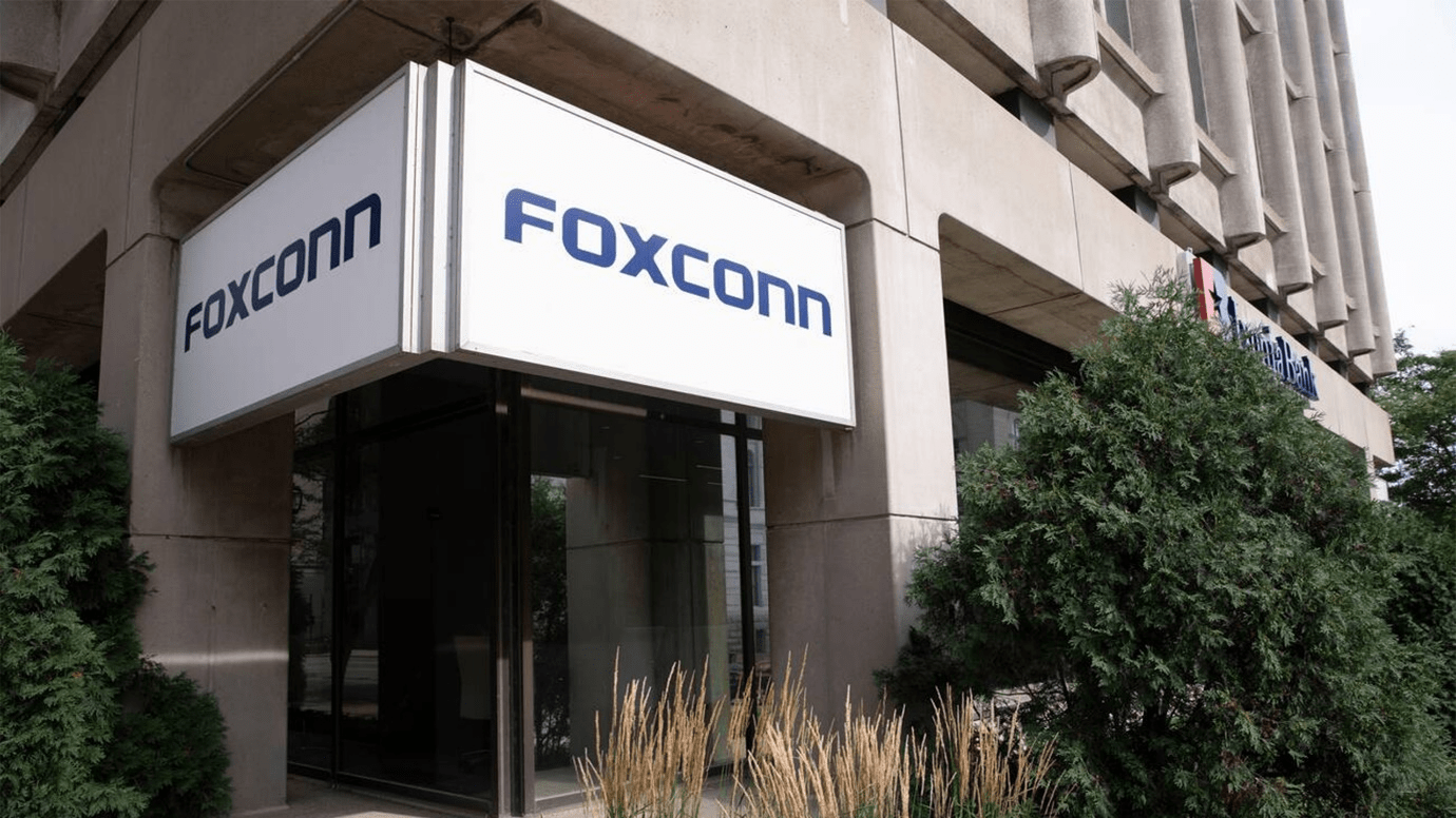 Foxconn expects the Covid-hit China works to continue total production almost year-end