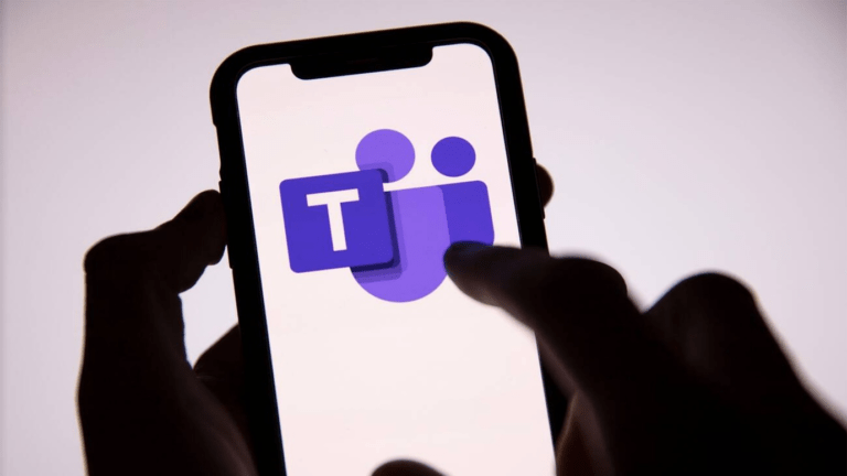 Teams and Outlook decrease for thousands of Microsoft users
